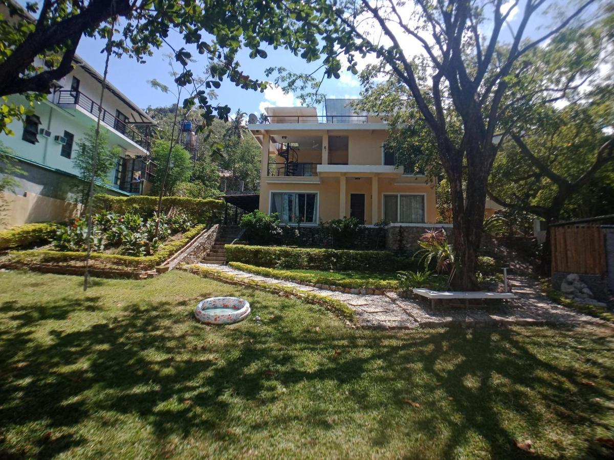 Amami Beachfront Villa With Private Beach Пуэрто-Галера Экстерьер фото