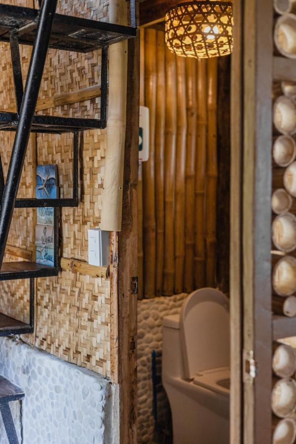 Amami Beachfront Villa With Private Beach Пуэрто-Галера Экстерьер фото
