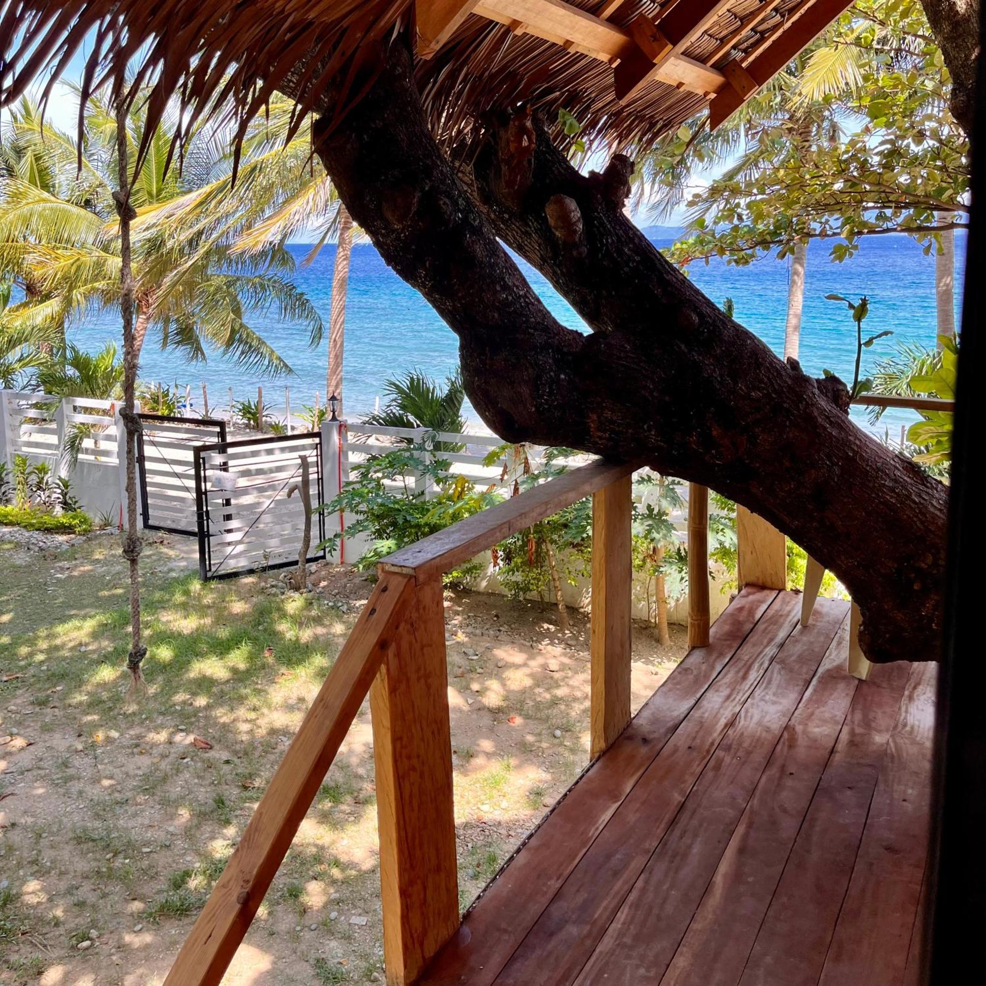Amami Beachfront Villa With Private Beach Пуэрто-Галера Экстерьер фото