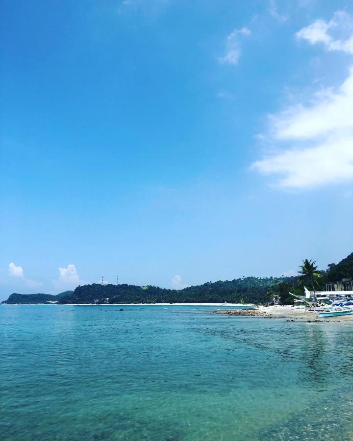 Amami Beachfront Villa With Private Beach Пуэрто-Галера Экстерьер фото
